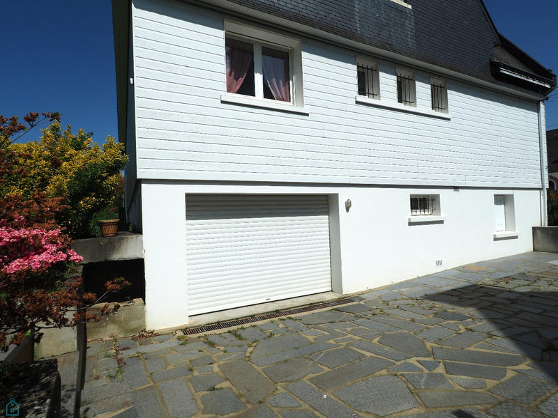 Maison - 171 m² - 7 pièces