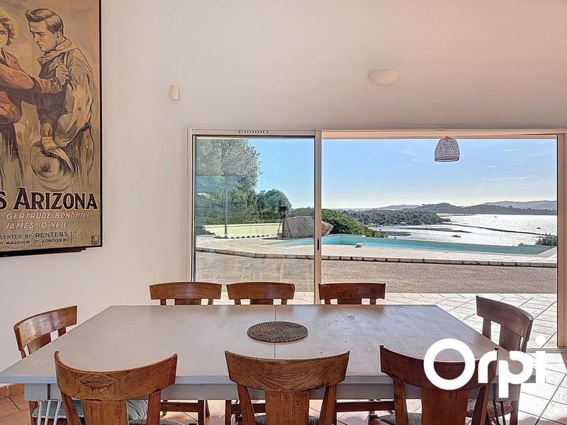 Villa - 177 m² - 5 pièces