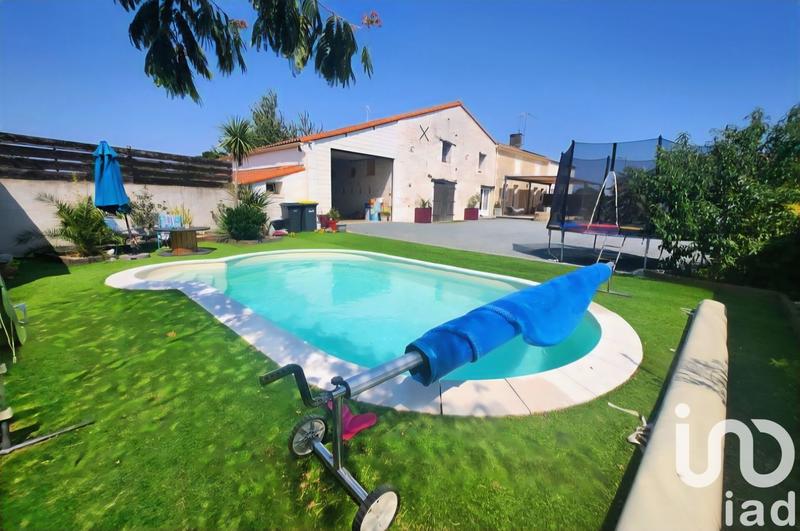 Maison - 188 m² - 10 pièces