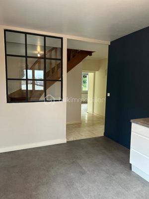 Pavillon - 130 m² - 7 pièces