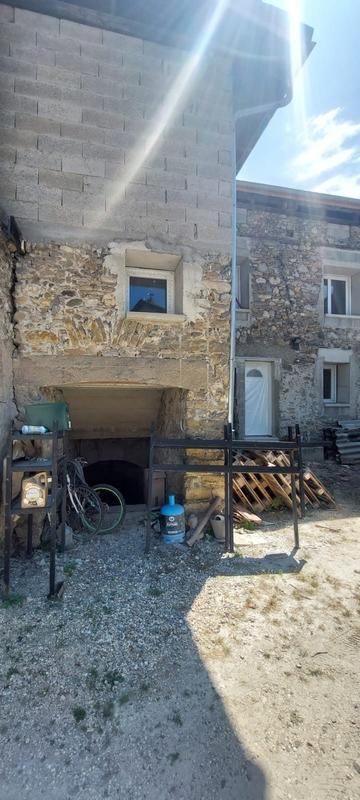 Maison - 130 m² - 4 pièces