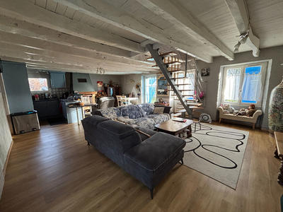 Maison - 112 m² - 5 pièces