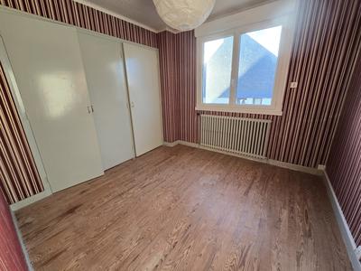 Maison traditionnelle - 125 m² - 6 pièces