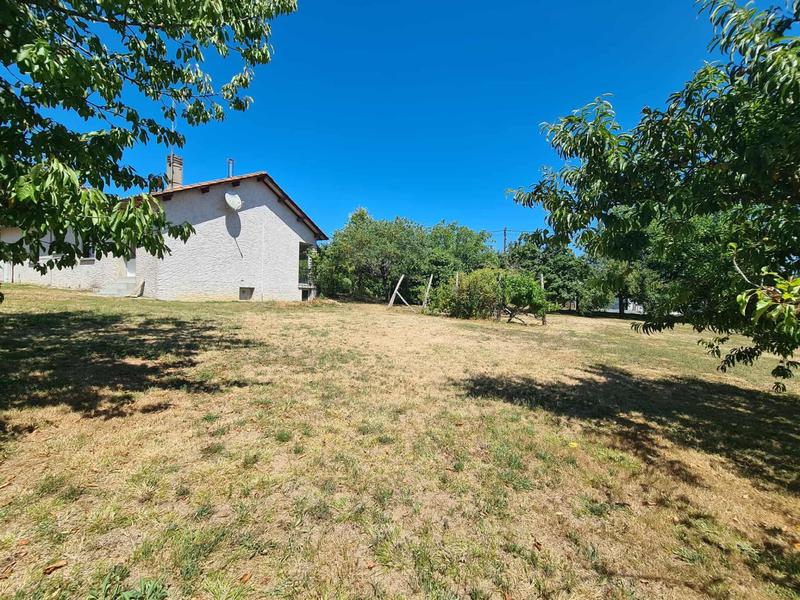 Maison - 85 m² - 5 pièces