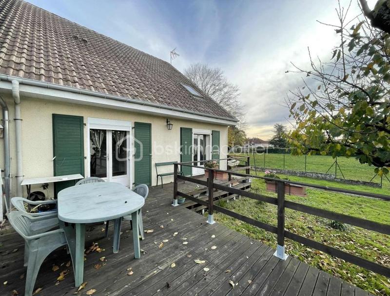 Maison traditionnelle - 88 m² - 5 pièces