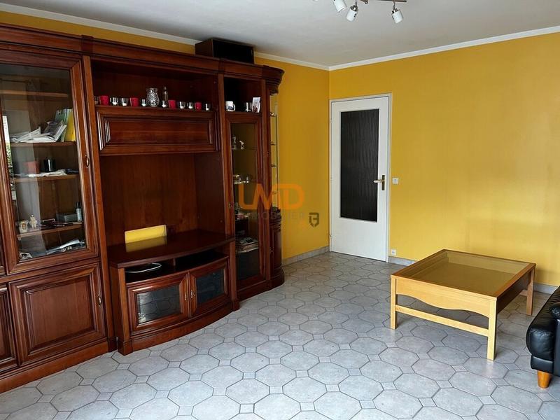 Appartement - 80 m² - 3 pièces