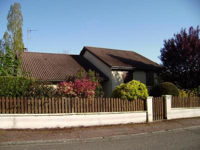 Maison - 143 m² - 8 pièces