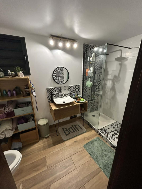 Maison - 198 m² - 10 pièces