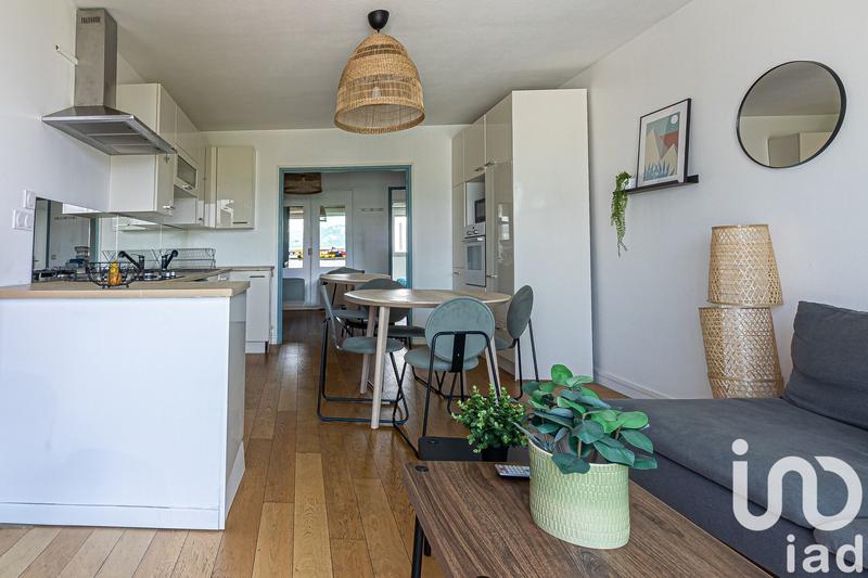 Appartement - 87 m² - 5 pièces