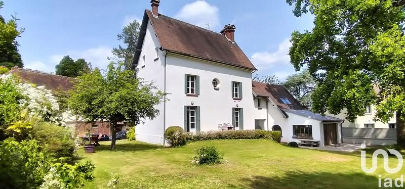 Maison - 263 m² - 11 pièces