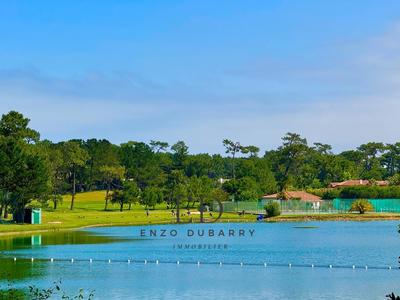 Appartement - 167 m² - 5 pièces