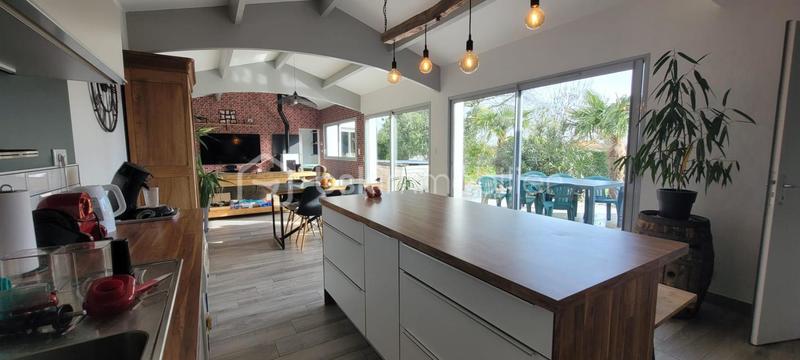 Maison - 150 m² - 5 pièces