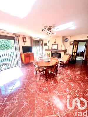 Maison - 148 m² - 5 pièces