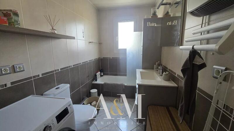 Appartement - 56 m² - 3 pièces