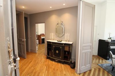 Appartement - 156 m² - 6 pièces