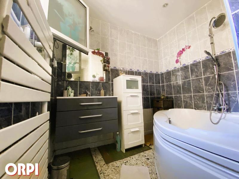 Maison de ville - 105 m² - 4 pièces