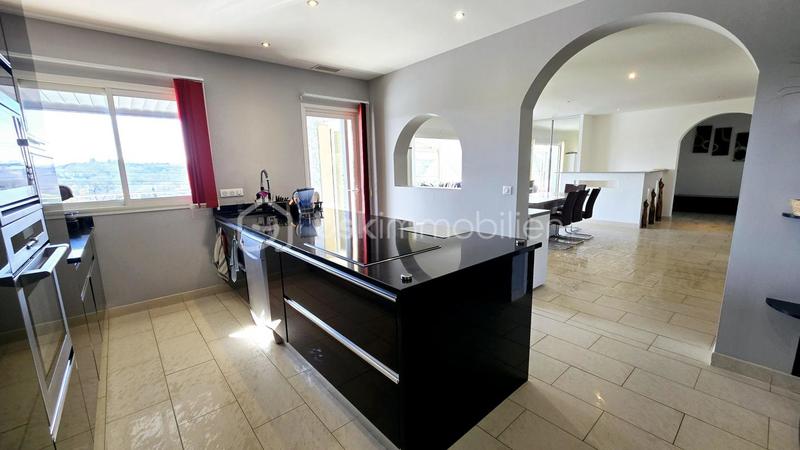 Maison de campagne - 280 m² - 7 pièces