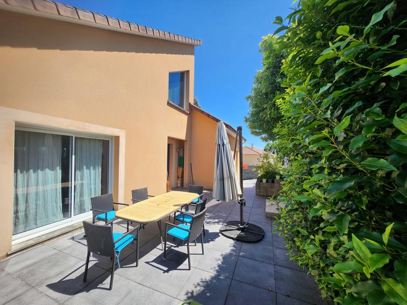 Maison - 170 m² - 7 pièces