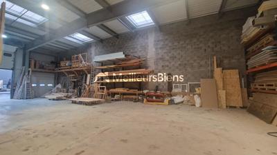 Local d'activité / Entrepôt - 485 m² - 3 pièces