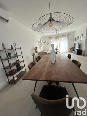 Maison - 98 m² - 5 pièces