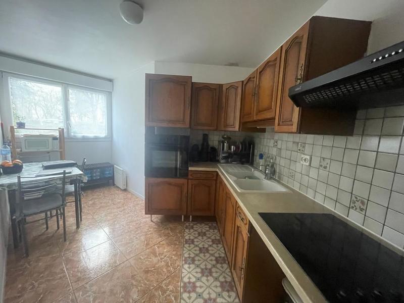 Appartement - 70 m² - 3 pièces