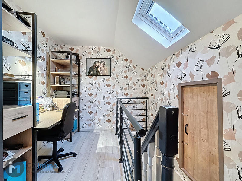 Maison - 98 m² - 6 pièces