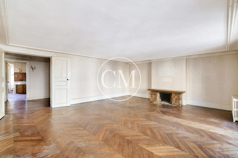 Appartement - 192 m² - 6 pièces