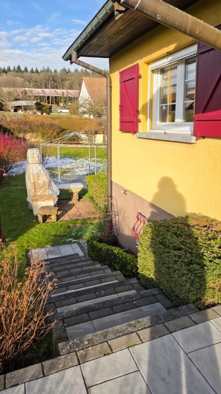 Maison - 96 m² - 5 pièces