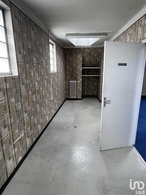 Local commercial - 268 m²