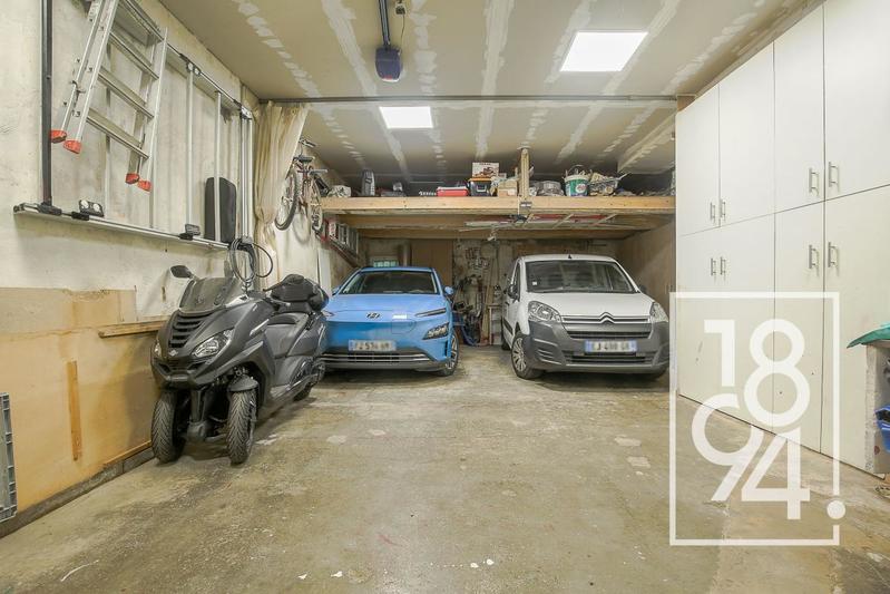 Maison de ville - 111 m² - 4 pièces