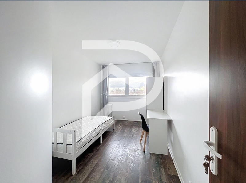 Appartement - 82 m² - 5 pièces