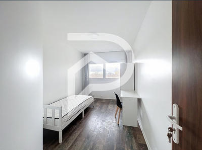 Appartement - 82 m² - 5 pièces