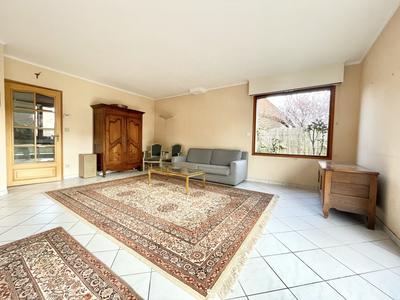 Maison - 139 m² - 6 pièces