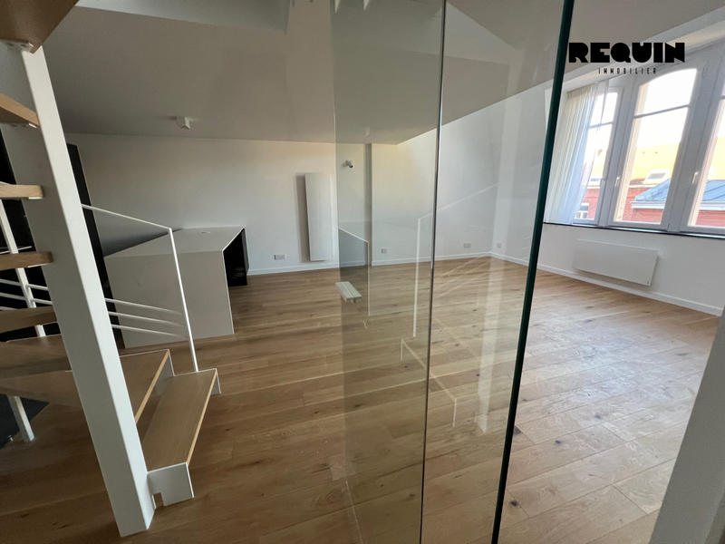 Appartement - 94 m² - 5 pièces