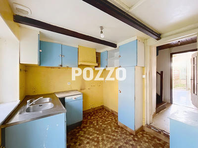 Maison - 90 m² - 6 pièces