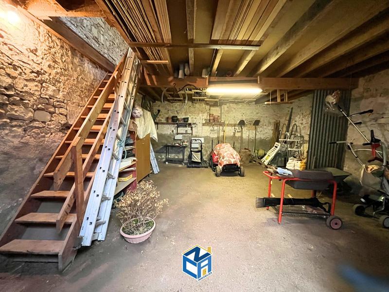 Maison ancienne - 160 m² - 7 pièces