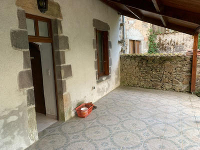 Maison - 150 m² - 8 pièces