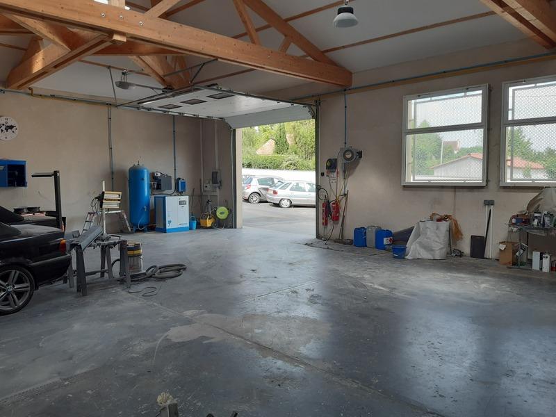 Local commercial - 650 m² - 3 pièces