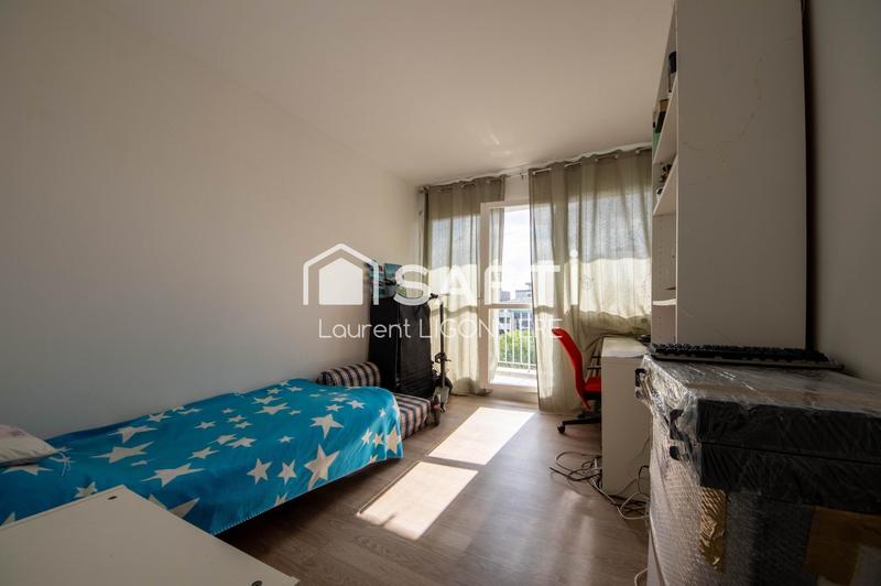 Appartement - 84 m² - 4 pièces