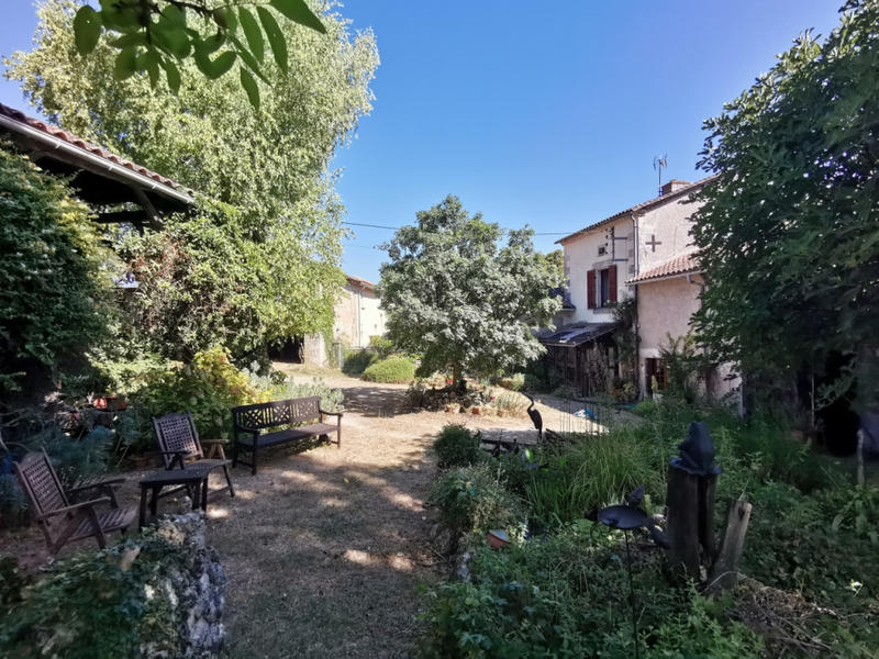 Maison - 101 m² - 4 pièces