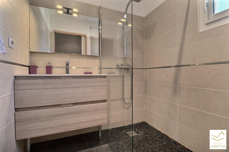 Maison - 145 m² - 5 pièces