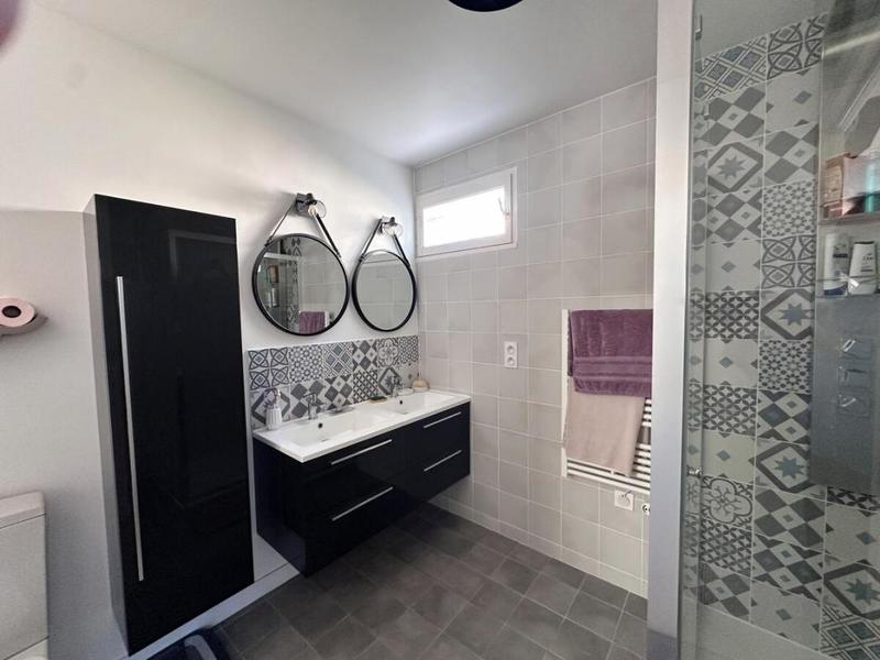 Maison - 143 m² - 6 pièces