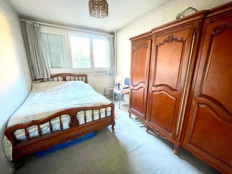 Appartement - 92 m² - 5 pièces