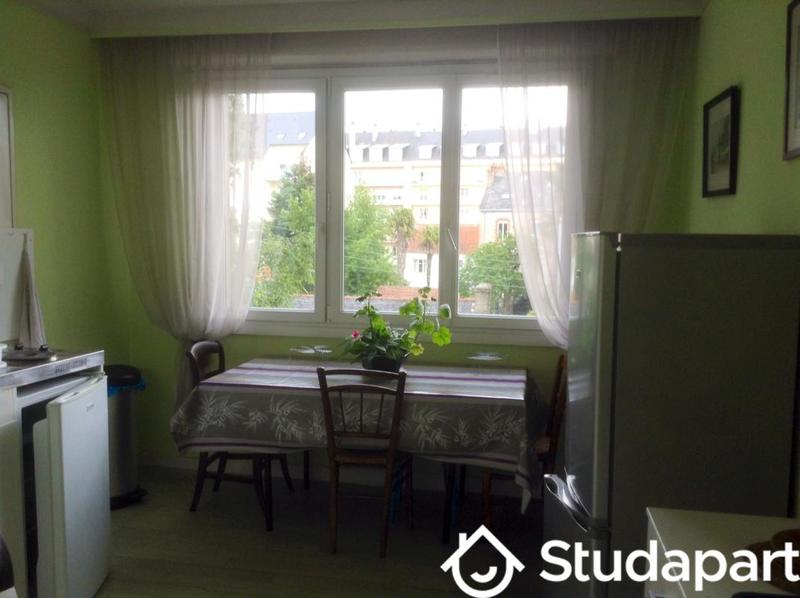 Chambre - 18 m² - 1 pièce