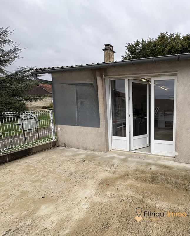 Maison - 25 m² - 1 pièce