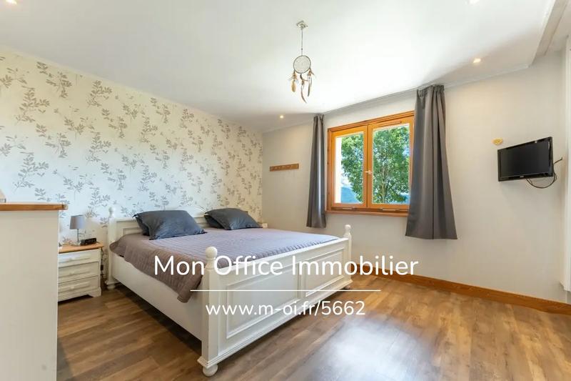 Maison - 400 m² - 17 pièces
