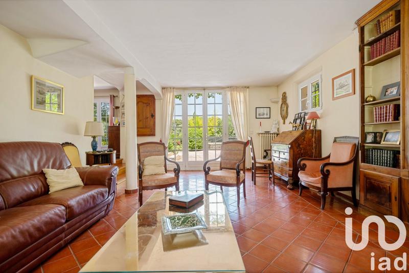 Maison - 185 m² - 6 pièces