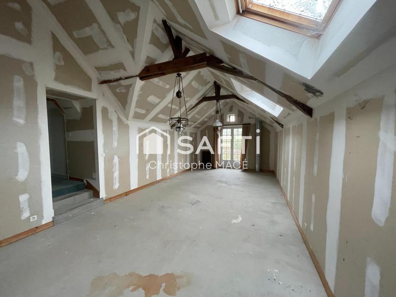 Maison - 240 m² - 7 pièces