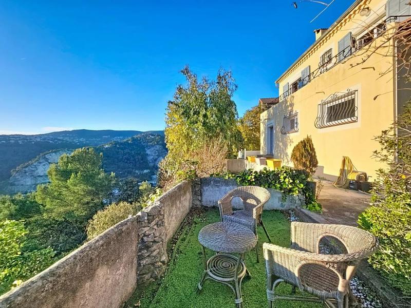 Maison - 89 m² - 4 pièces