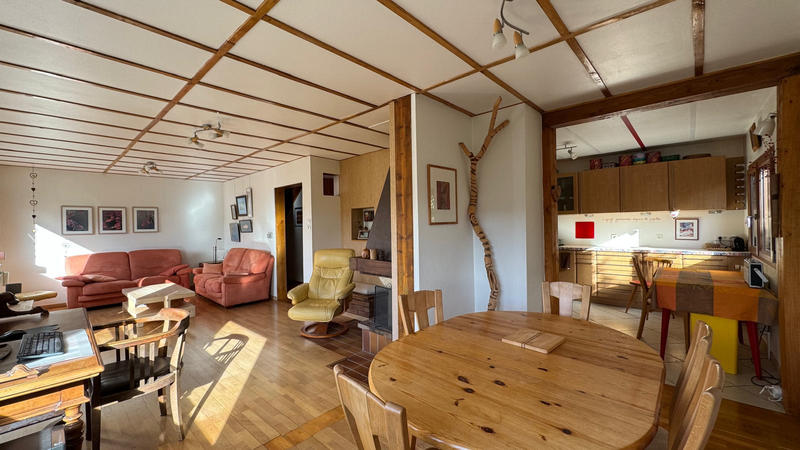 Maison - 102 m² - 5 pièces